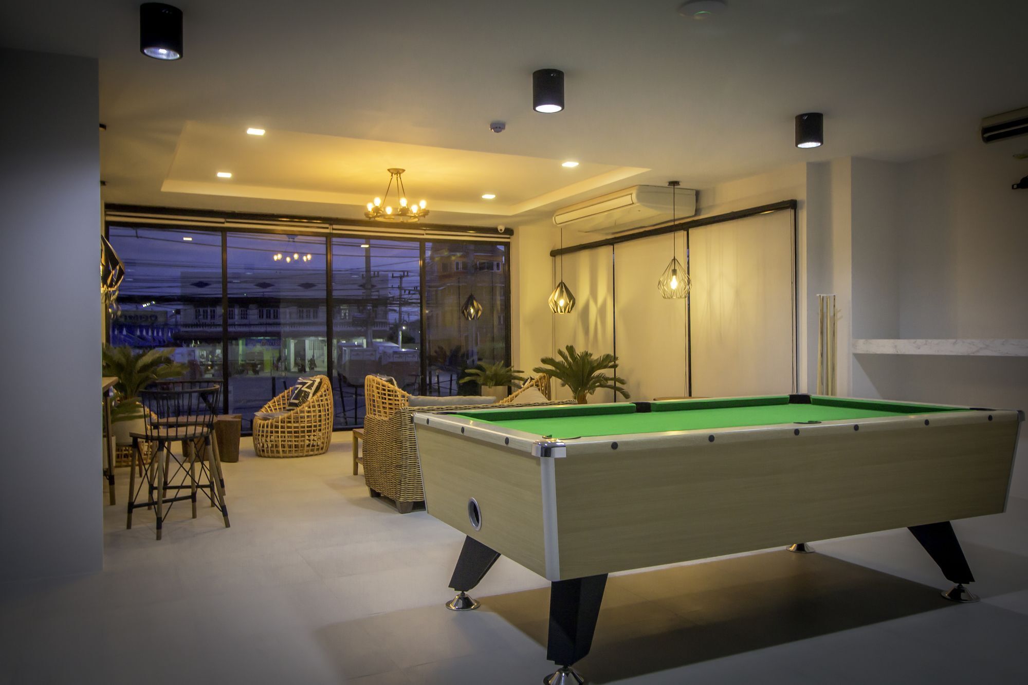 Triple Z Hotel HHQ Eksteriør billede